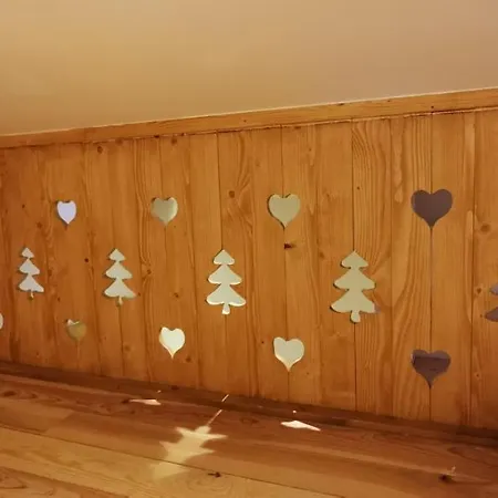 Appartement Triplex Chaleureux 8 Personnes, Et Skis Aux Pieds *