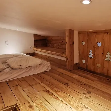 Triplex Chaleureux 8 Personnes, Et Skis Aux Pieds