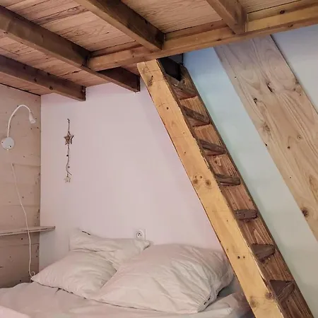 Triplex Chaleureux 8 Personnes, Et Skis Aux Pieds